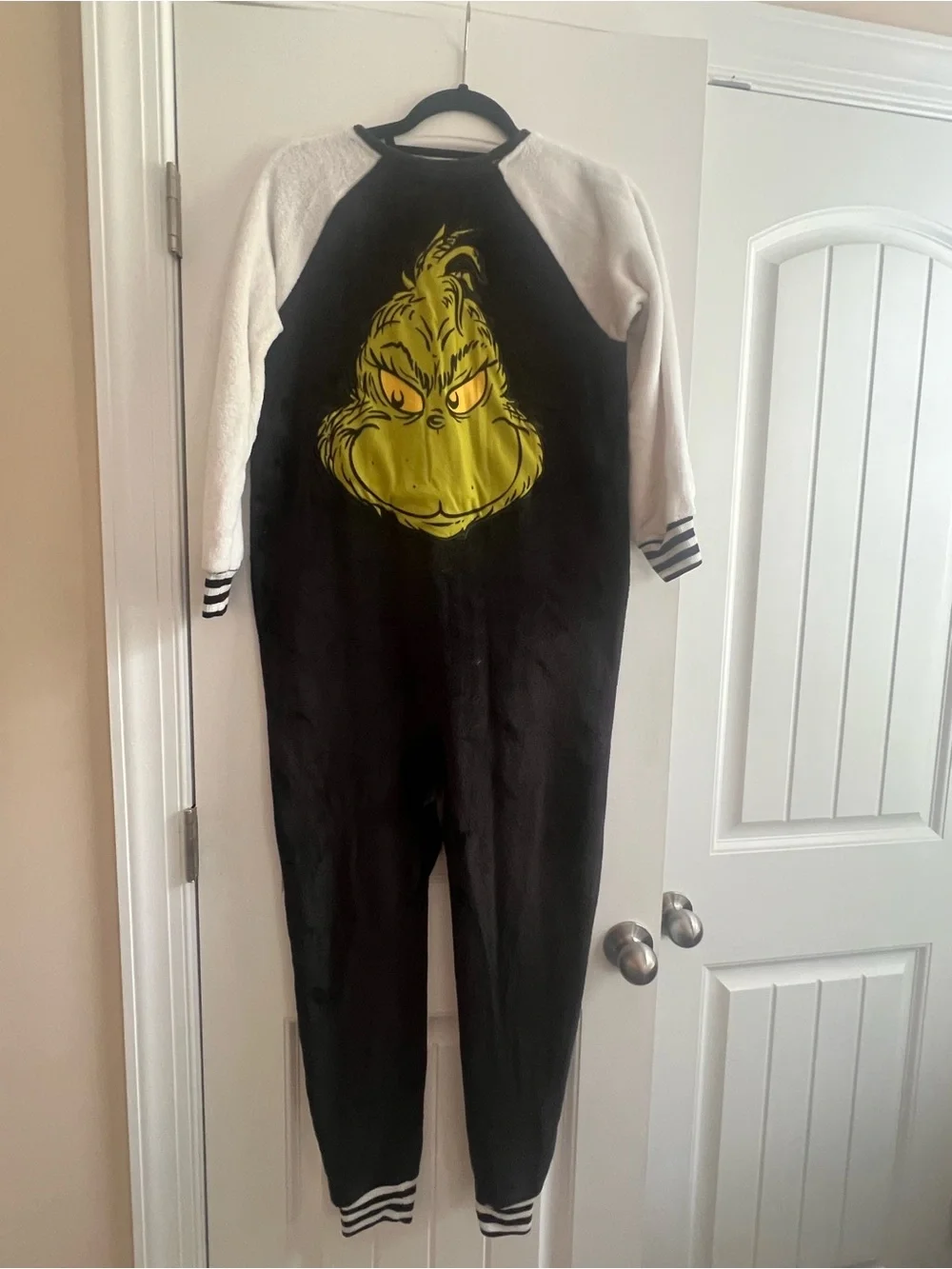 The Grinch x Justice Sleep Girls Onesie Pajamas Size L 12/14 Holiday Union Suit